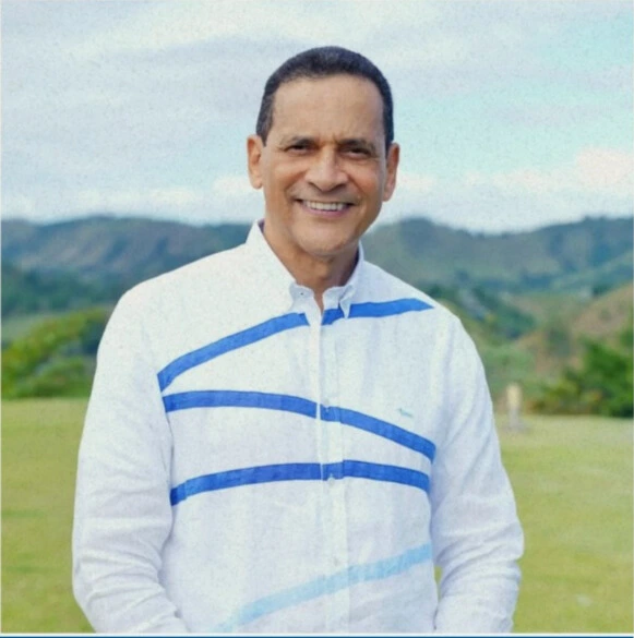 Asesor Freddy Abad de la Sociedad Dominicana de Neumología y Cirugía del Tórax