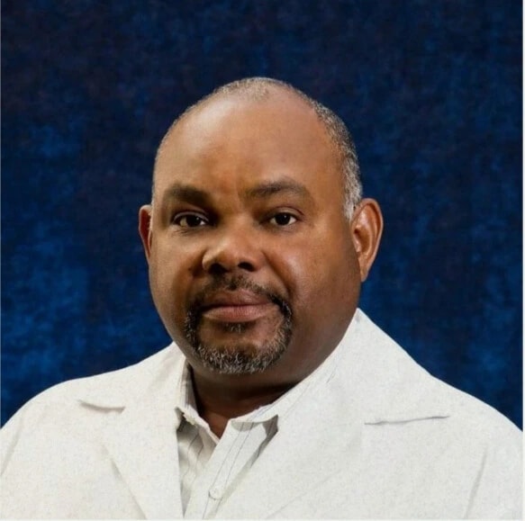 Vicepresidente Miguel Valdez de la Sociedad Dominicana de Neumología y Cirugía del Tórax