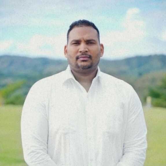 Tesorero Rafael Garrido de la Sociedad Dominicana de Neumología y Cirugía del Tórax