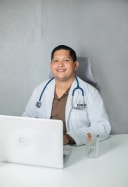 Dr. Anthony Lorenzo Bobea Mota, Neumólogo en Grupo Médico Libertad, Higüey, miembro de la Sociedad Dominicana de Neumología y Cirugía del Tórax