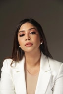 Dra. Magdelyne Ceballos, Neumóloga en Clínica Abreu / Clínica Altagracia / Hospital General Plaza de la Salud / Médico Express / Hospital General y de Especialidades Dr. Mario Tolentino Dipp, Santo Domingo, miembro de la Sociedad Dominicana de Neumología y Cirugía del Tórax