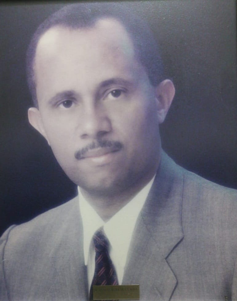 Retrato de Andrés Mena de la Rosa, Presidente de la Sociedad Dominicana de Neumología y Cirugía del Tórax, 2007 - 2009