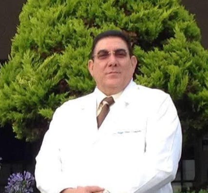 Retrato de Hugo Pérez Compres, Presidente de la Sociedad Dominicana de Neumología y Cirugía del Tórax, 2003 - 2005