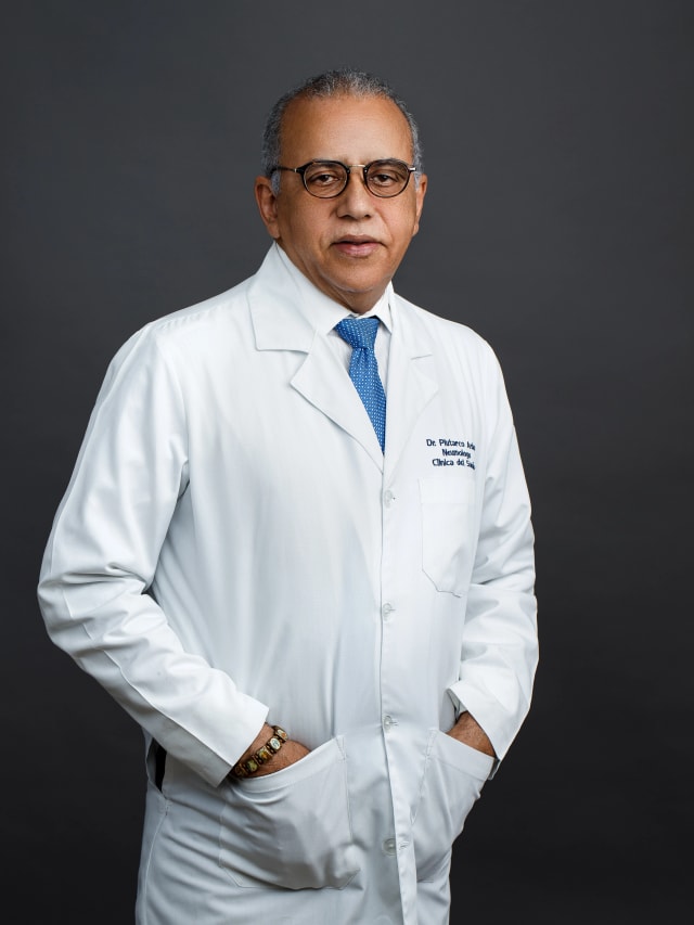 Retrato de Plutarco Arias, Presidente de la Sociedad Dominicana de Neumología y Cirugía del Tórax, 2021 - 2023
